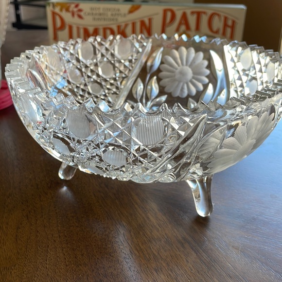 Vintage Accents Vintage Cut Glass Footed Bowl Daisy Pattern Poshmark
